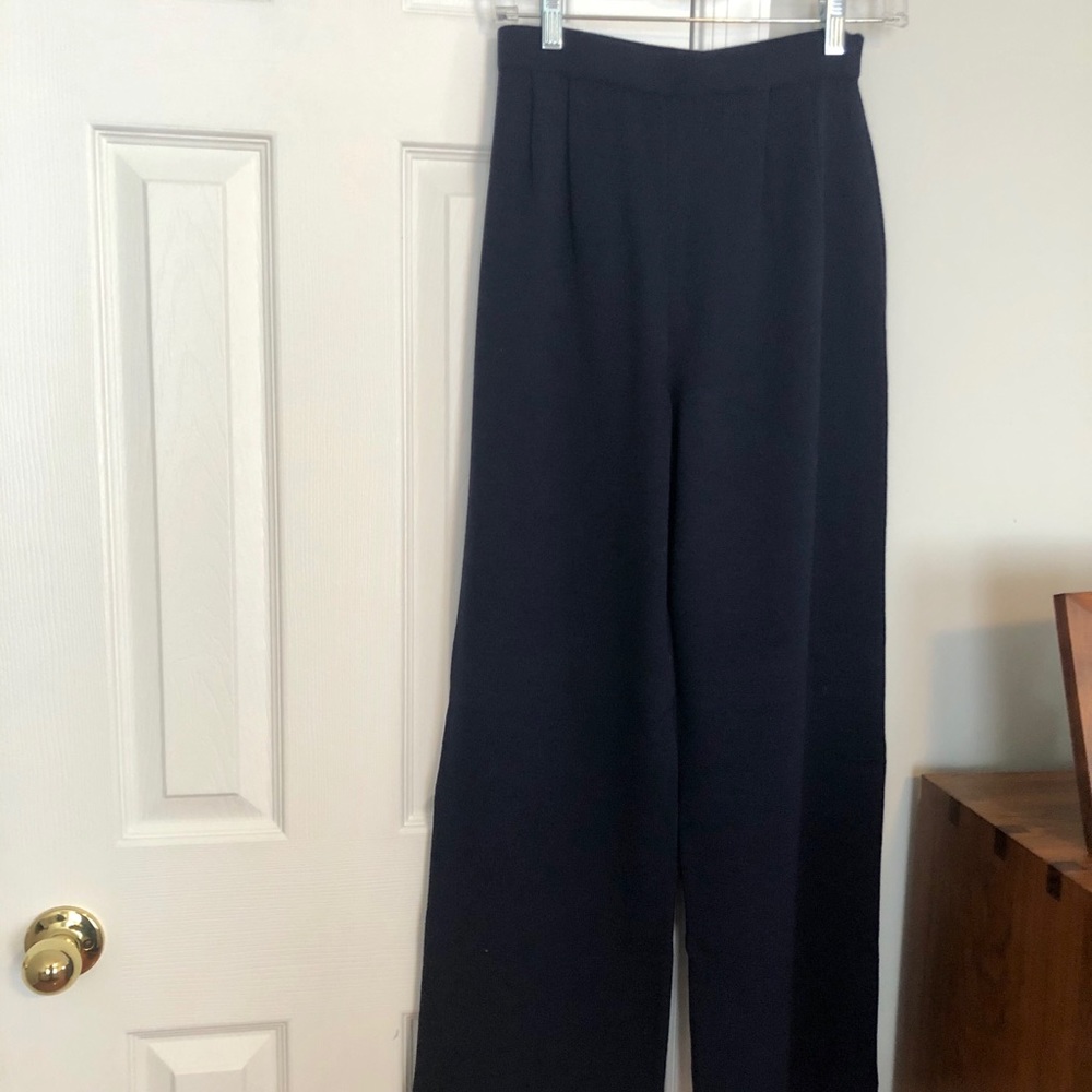 St. John basics knit pants navy